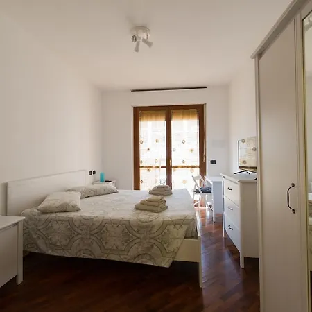 Domus Bb - Plaza