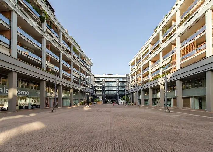 Domus Bb - Plaza بيت ضيافة فيوميتشينو